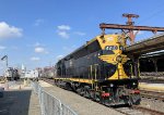 Long hood nose of GP40PH-2B # 4210 in the Erie colors 